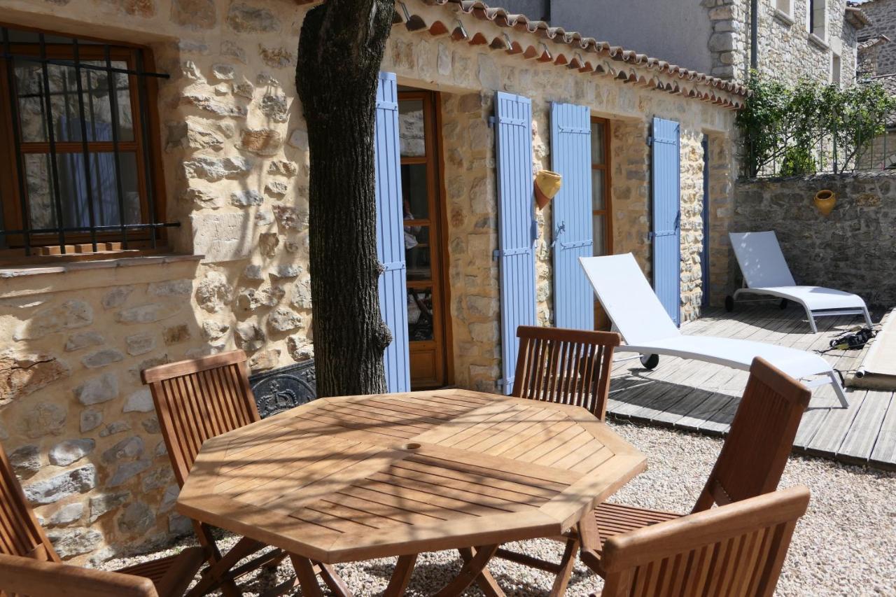 Maison De Plain Pied Pour 4 Pers Piscine Lussan Lussan  Dış mekan fotoğraf
