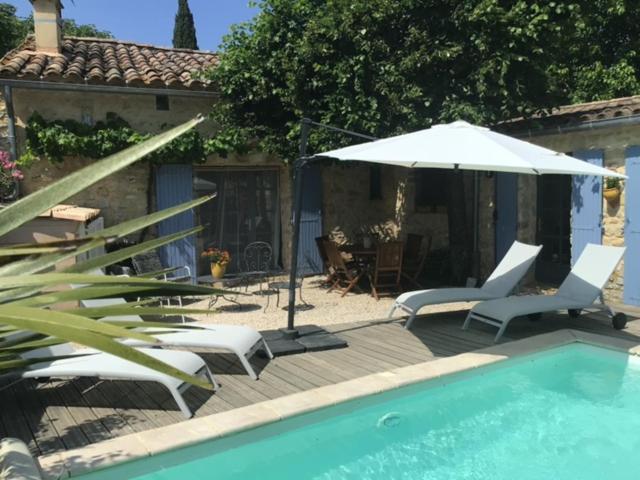 Maison De Plain Pied Pour 4 Pers Piscine Lussan Lussan  Dış mekan fotoğraf