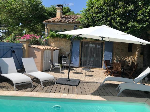 Maison De Plain Pied Pour 4 Pers Piscine Lussan Lussan  Dış mekan fotoğraf