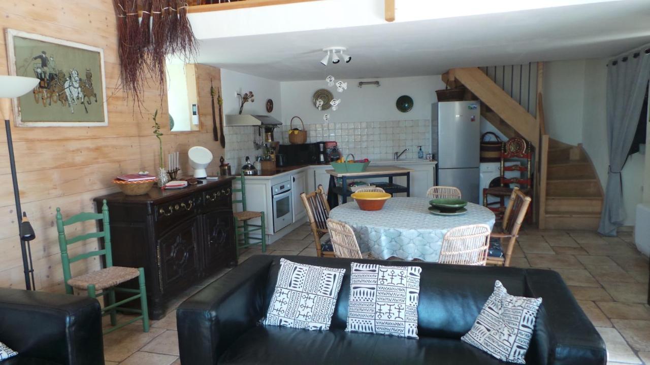 Maison De Plain Pied Pour 4 Pers Piscine Lussan Lussan  Dış mekan fotoğraf